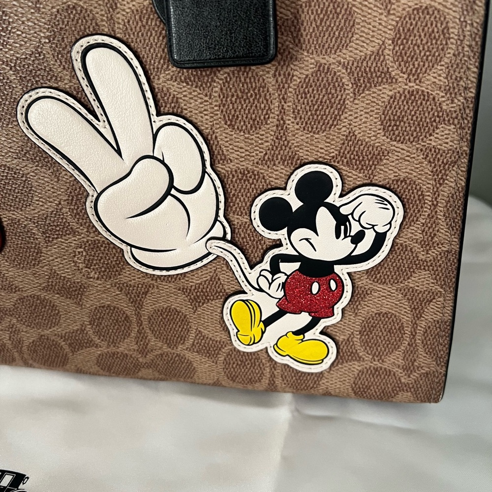 Disney X Coach Charlie Carryall
In Signature Canvas With Patches - Picture 4 of 15